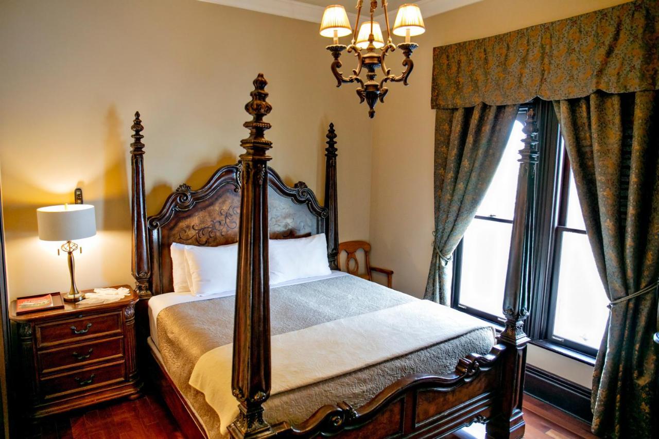 Hotel Puddicombe House New Hamburg Zewnętrze zdjęcie