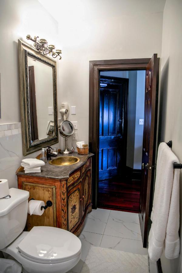 Hotel Puddicombe House New Hamburg Zewnętrze zdjęcie